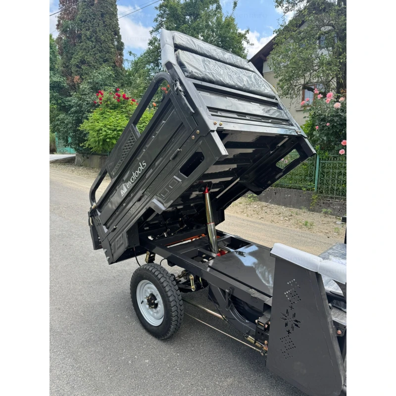 Triciclu Electric Cargo TRCC1500 – Putere maxima 3000W, Baterie 72 V/58 Ah, 25 km/h, Autonomie 60 km, Sistem basculabil hidraulic Triciclu Electric Cargo TRCC1500 – Putere maxima 3000W, Baterie 72 V/58 Ah, 25 km/h, Autonomie 60 km, Sistem basculabil hidraulic