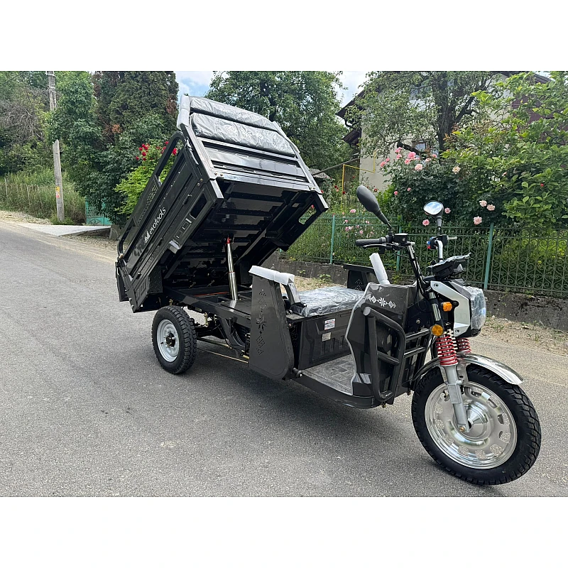 Triciclu Electric Cargo TRCC1500 – Putere maxima 3000W, Baterie 72 V/58 Ah, Autonomie 60 km, Sistem basculabil hidraulic, viteza maxima de 25 km/h, conform reglementarilor UE, fara permis