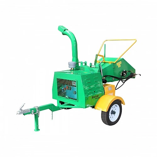 Tocator crengi 22CP tractabil diametru lemn 150mm buncar 200x200mm Breckner Germany