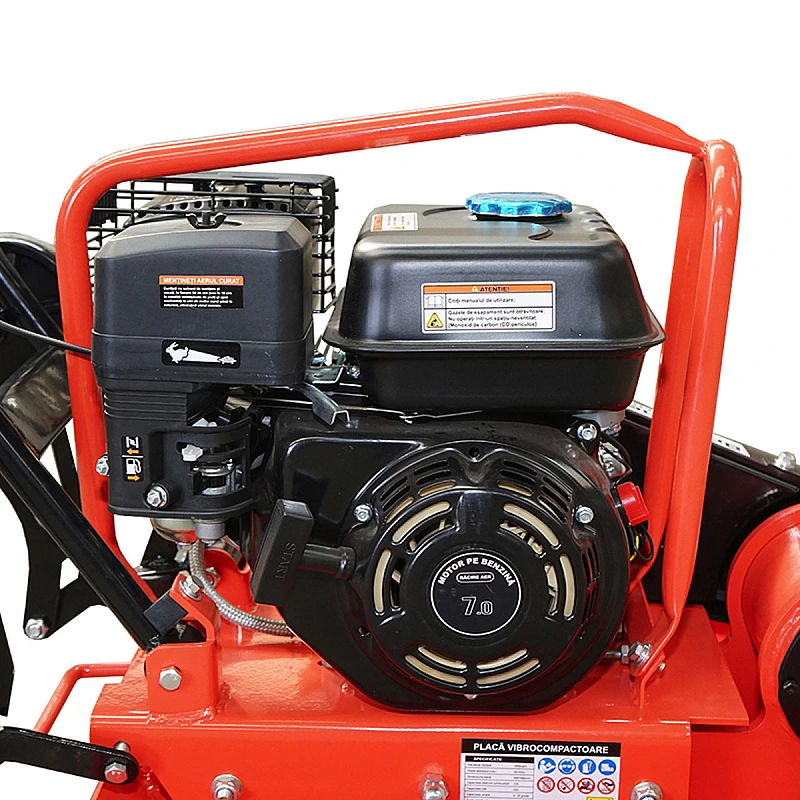 Placa compactoare C100-A cu suprafata de lucru 690x460mm, motor standard euro 5, 196CC/6.5CP, 5400 rot/min 106Kg Breckner Germany