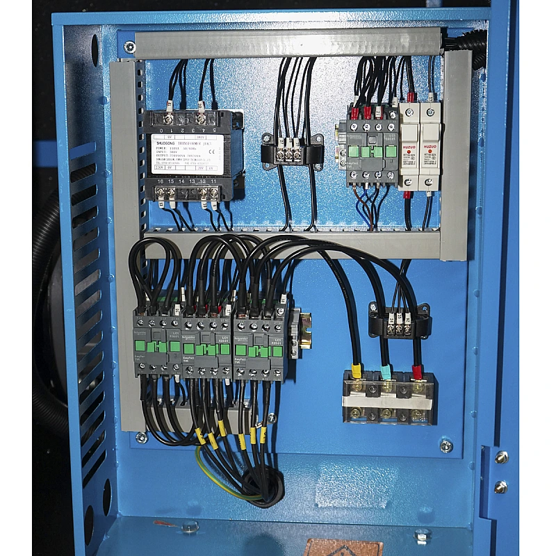 Compresor cu surub 11KW/ 15CP, 1.5mc/min cu uscator Breckner Germany