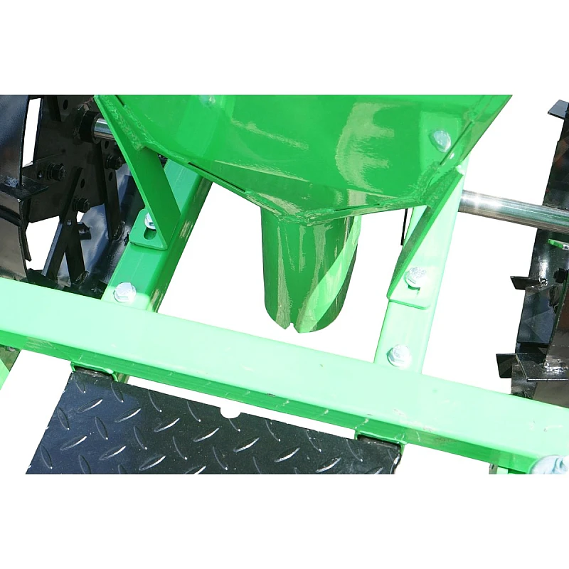 Masina de plantat cartofi pe 1 rand cu buncar 90kg model Polonia