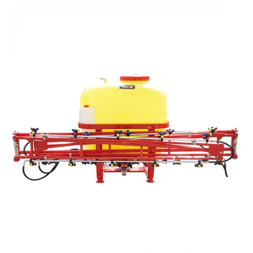 Erbicidator cu bazin 600L si brat 12m, cu 25 diuze triple