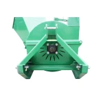 Tocator crengi priza putere tractor PTO, putere necesara 18-50CP, grosime maxima 100mm, buncar 400x420x600mm Breckner Germany