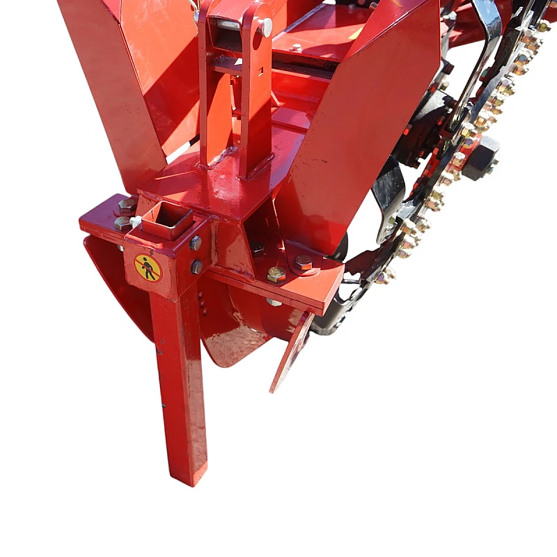 Masina de sapat santuri 350-450mm, adancime 350-450mm pentru tractor 50-80CP, cardan inclus