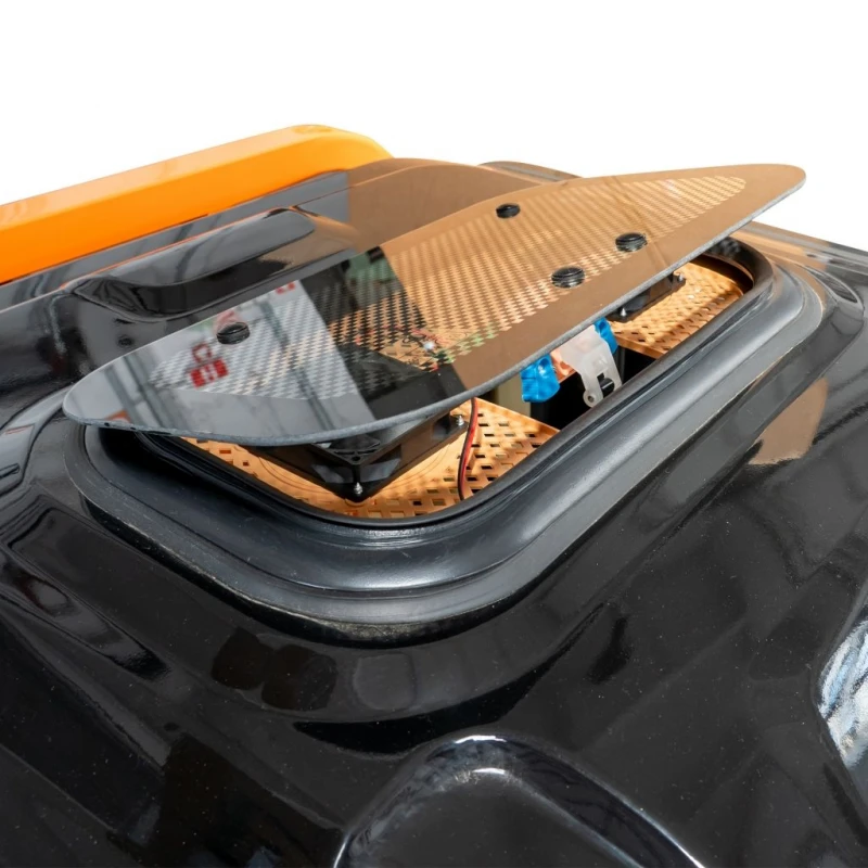 Camioneta electrica RURIS Pilot 5000N – motor 4900W, autonomie pana la 130 km, sarcina 898 kg, 2 locuri, fara permis auto, omologat pentru drum public, negru