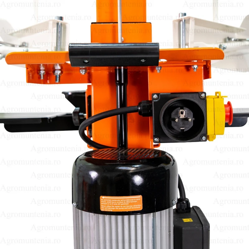 Despicator busteni vertical monofazat RURIS DLV 900 9 Tone lungime maxima bustean 550 mm putere 3000 W Despicator busteni vertical monofazat RURIS DLV 900 9 Tone lungime maxima bustean 550 mm putere 3000 W