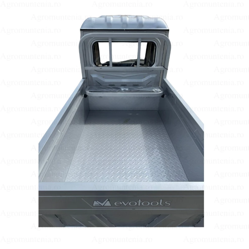 Triciclu Electric Cargo TRCB1500 – putere maxima 3800W, 72V/58Ah, autonomie 60 km, bena basculabila cu piston, 3+R, sarcina totala 776 kg, viteza maxima de 25 km/h, conform reglementarilor UE, fara permis
