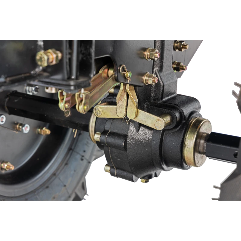 Motocultor cu diferential ProGARDEN Campo 1844 motor 18 CP benzina Euro 5 3+1 viteze latime lucru 162 cm freze roti 6.00-12