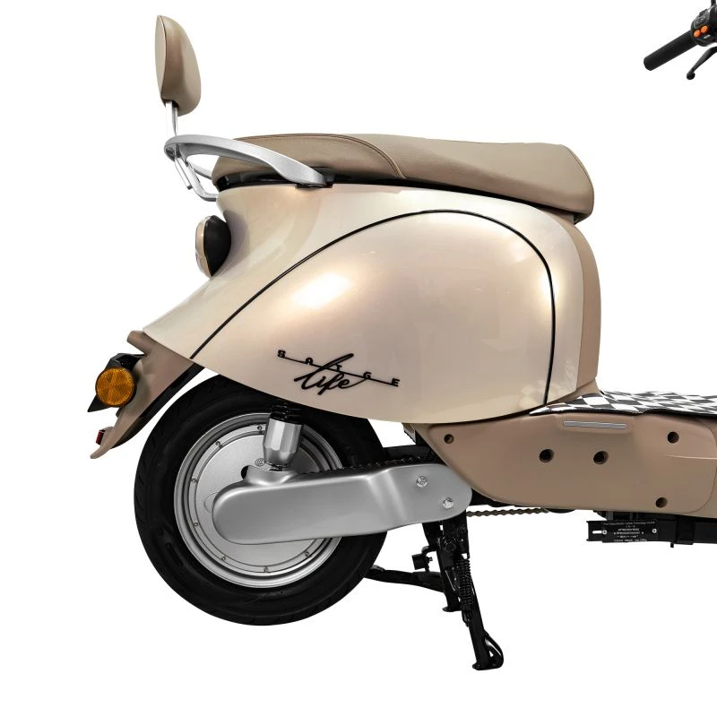 Scuter Electric RURIS Pilot SX790 Gold, motor 800 W, baterie 48V20Ah, autonomie pana la 70 km, viteza maxima de 25 km/h, conform reglementarilor UE, fara permis