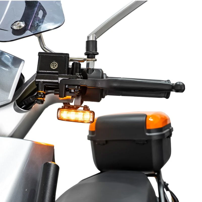 Scuter electric RURIS PILOT SX 710, motor 2100W, baterie 72V 20Ah, autonomie 50-60 km, viteza maxima de 25 km/h, conform reglementarilor UE, fara permis, Gri