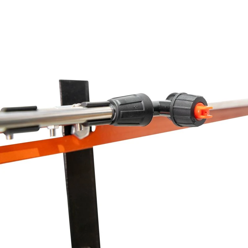 Pulverizator electric tractat RURIS RS TANK 10000 – 100 L, 5.5 bar, 12V, Debit 3.1 L/min, Lance metalica, Furtun 5 m, Manometru, Roti 38x8.5 cm, 4 duze incluse