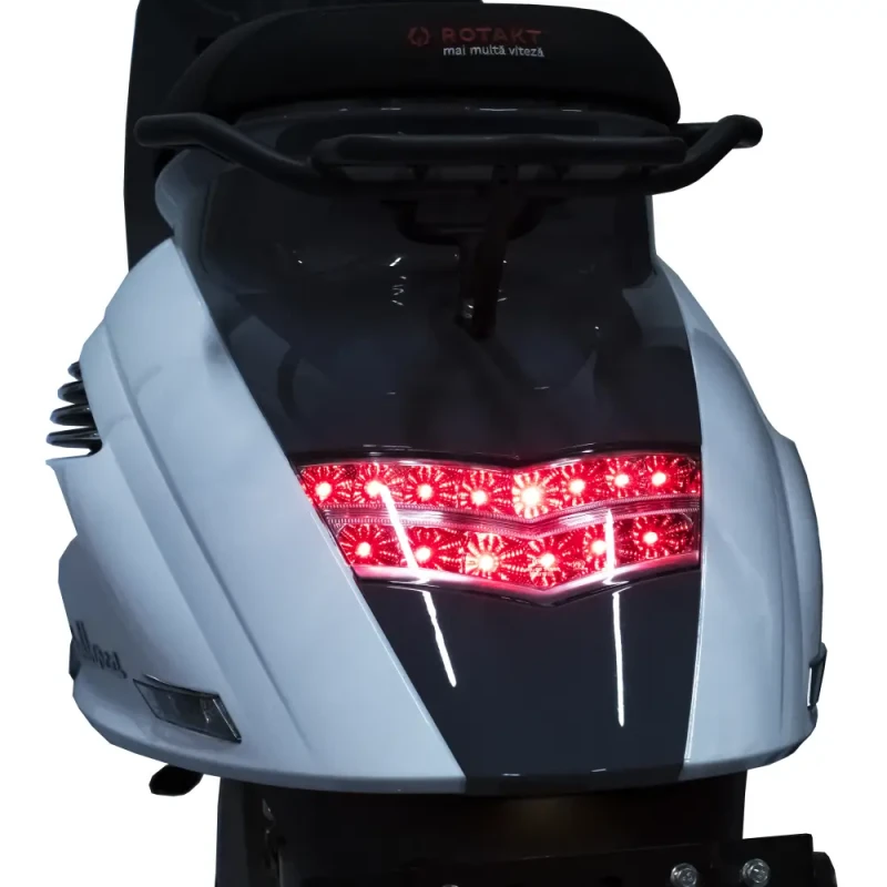 Scuter Electric Rotakt Casablanca 3000w 25km/h Autonomie 59 km Baterie Litiu-ion 60V 26Ah, Timp încărcare 6-8h, fara permis