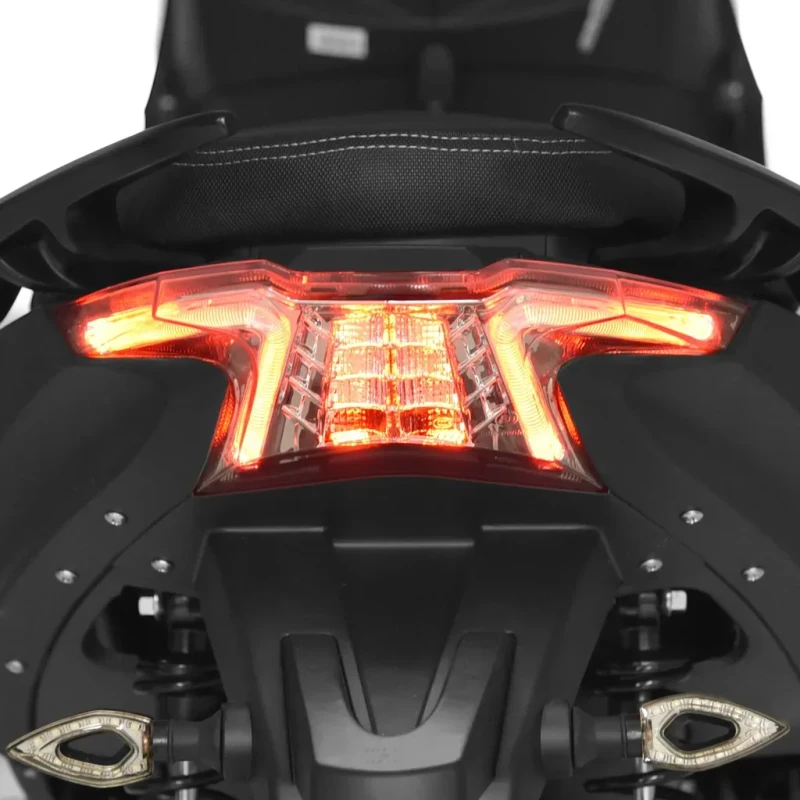 Scuter electric HECHT Equis Black, acumulator 72 V, 20 Ah, motor 3000 W, viteza maxima de 45 km/h, autonomie 65 km, negru