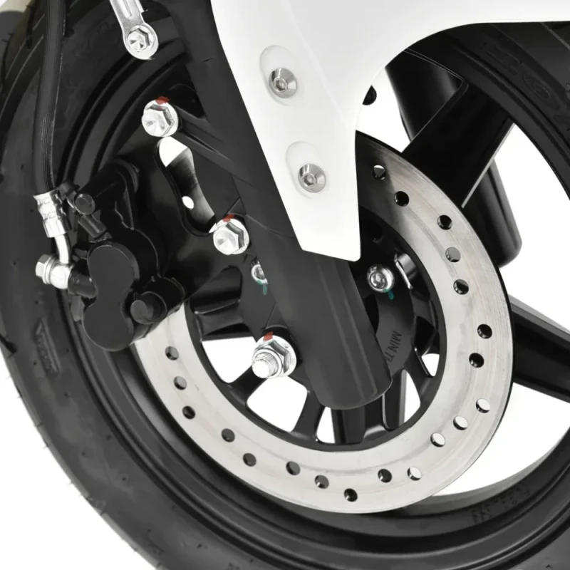 Scuter electric HECHT Equis White, acumulator 72 V, 20 Ah, motor 3000W, viteza maxima de 45 km/h, autonomie 65 km, alb