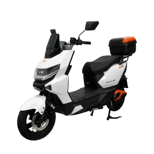 Scuter electric RURIS Pilot SX 710 Alb, motor 2500W, baterie plumb acid 72V 32Ah, autonomie pana la 92 km, 2 persoane, viteza maxima de 25 km/h, conform reglementarilor UE, fara permis