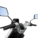 Scuter electric RURIS Pilot SX 710 Alb, motor 2500W, baterie plumb acid 72V 32Ah, autonomie pana la 92 km, 2 persoane, viteza maxima de 25 km/h, conform reglementarilor UE, fara permis