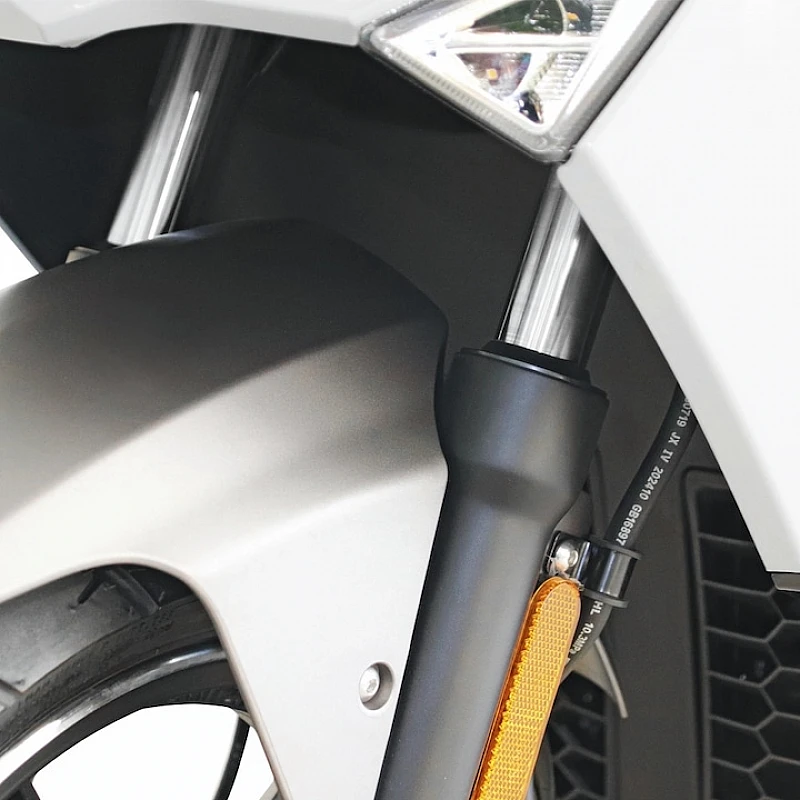 Scuter cu motor termic Rotakt JetSetter 50cc, Euro 5, frane disc fata-spate