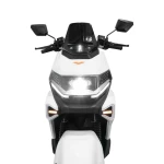 Scuter electric RURIS PILOT SX 720, motor 2500 W, baterie 72 V 32 Ah, autonomie pana la 92 km, viteza maxima de 25 km/h, conform reglementarilor UE, fara permis, Alb